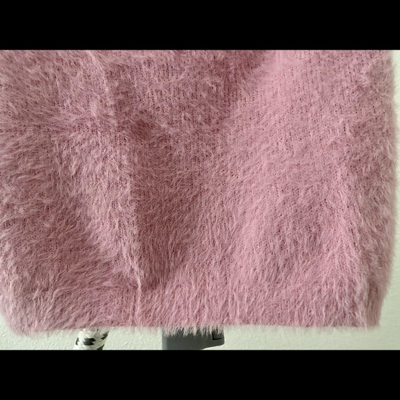 Kendall & Kylie Fuzzy Crop top - light pink - spaghetti straps - small - Picture 2 of 5